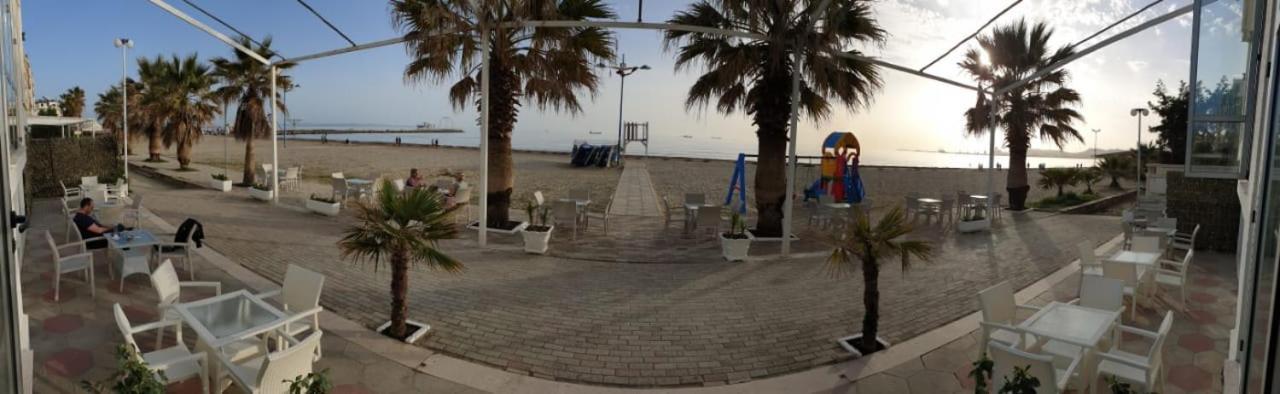 Perandor Beach Durres Luaran gambar