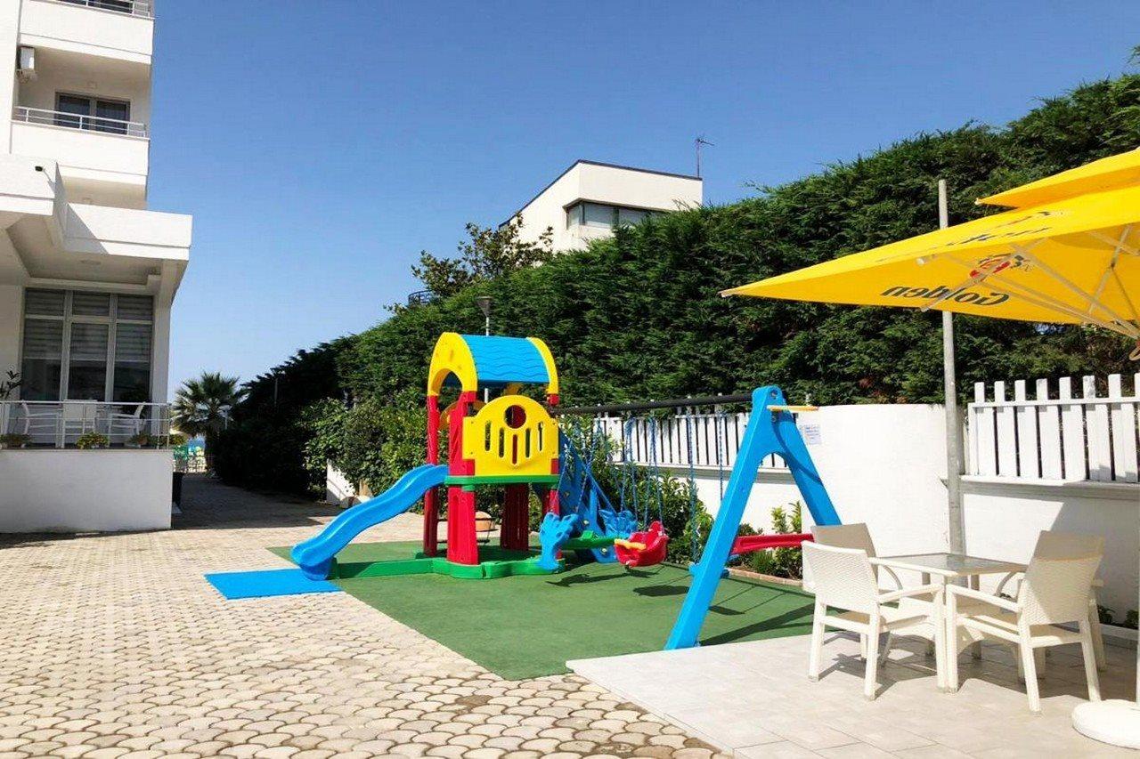 Perandor Beach Durres Luaran gambar