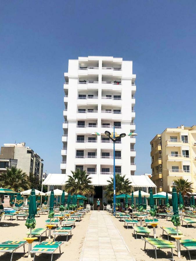 Perandor Beach Durres Luaran gambar